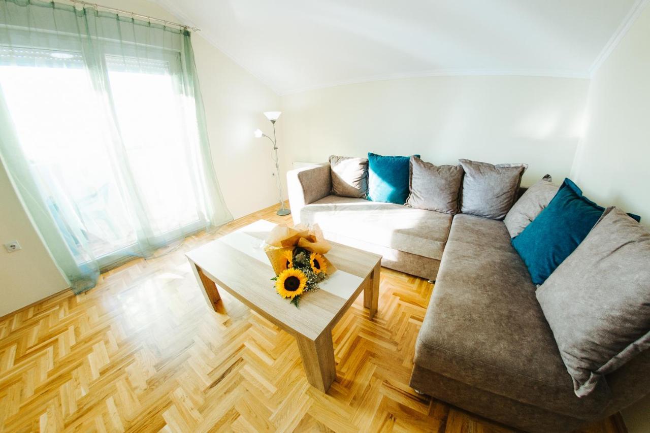 Sunflower Сомбор Екстер'єр фото